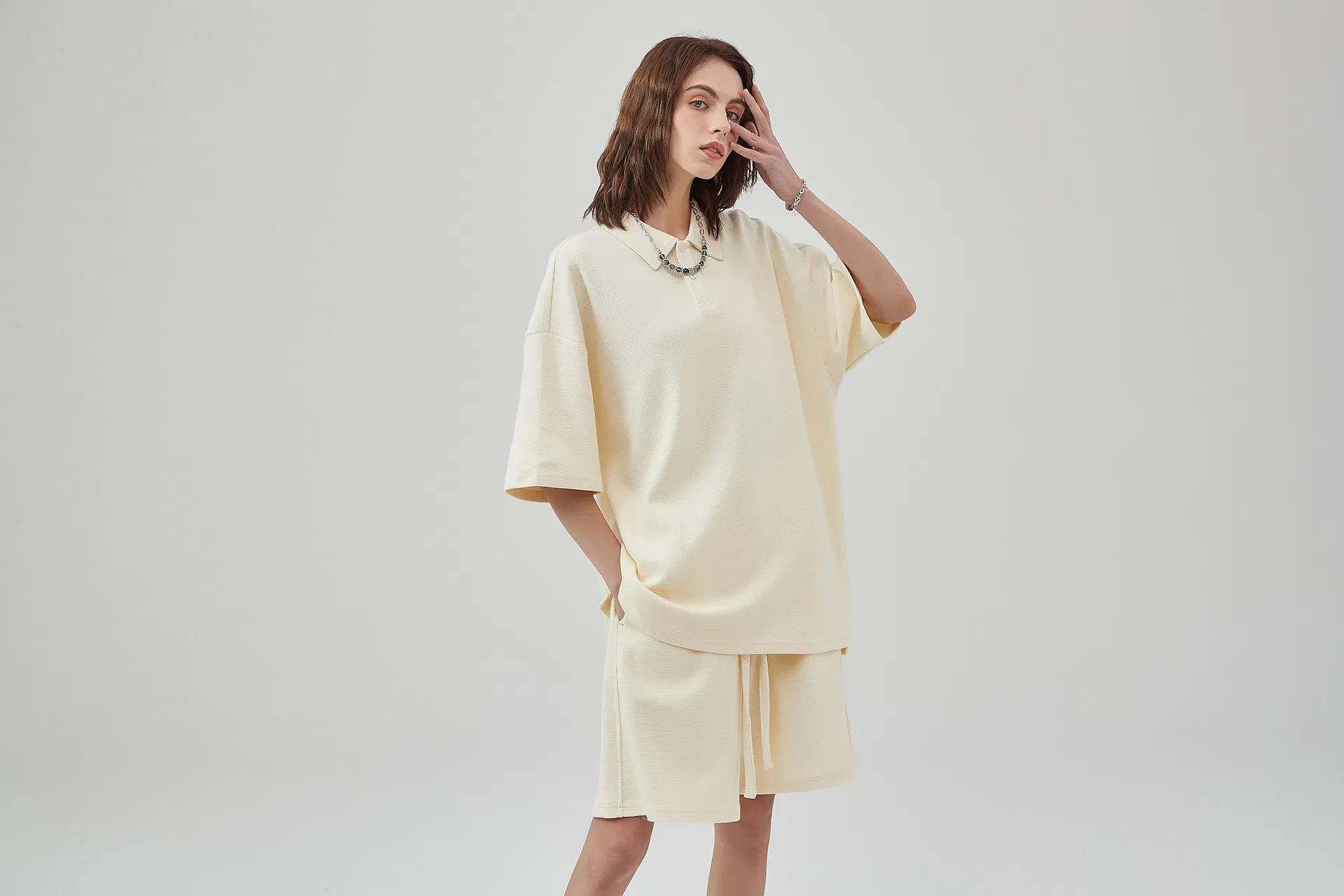 Blank Oversized Collar Split Hem T-Shirt Accept Custom Design DTG Print for Global Bulk Buyers