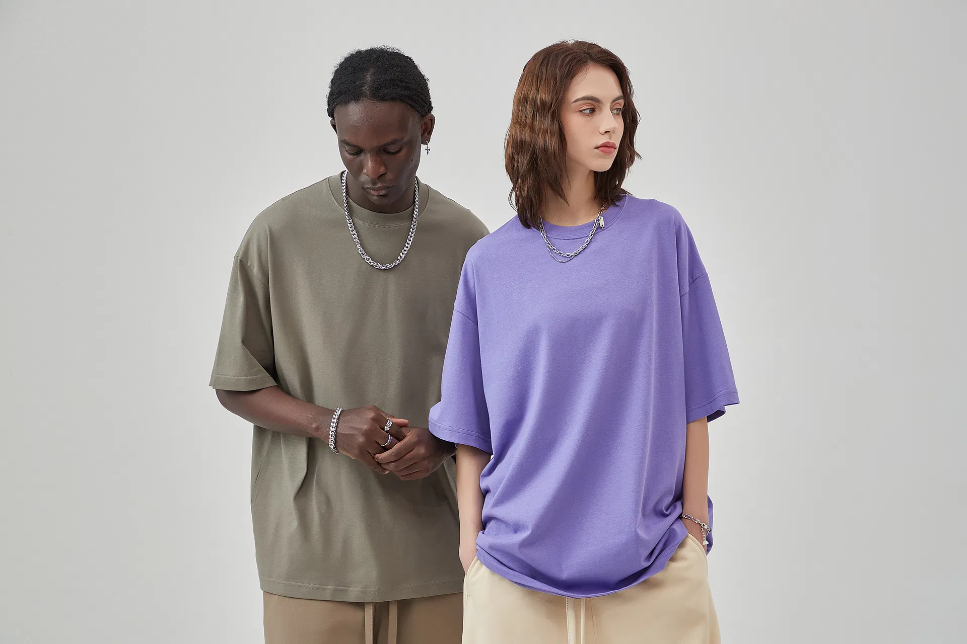 Unisex Street Art Printed Cotton T-Shirt Accept Brand Customization for Global Apparel Wholesalers