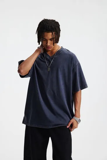 Raw Cut V Collar Cotton Tee Supports Personal Art Design DTG Embroidery Service