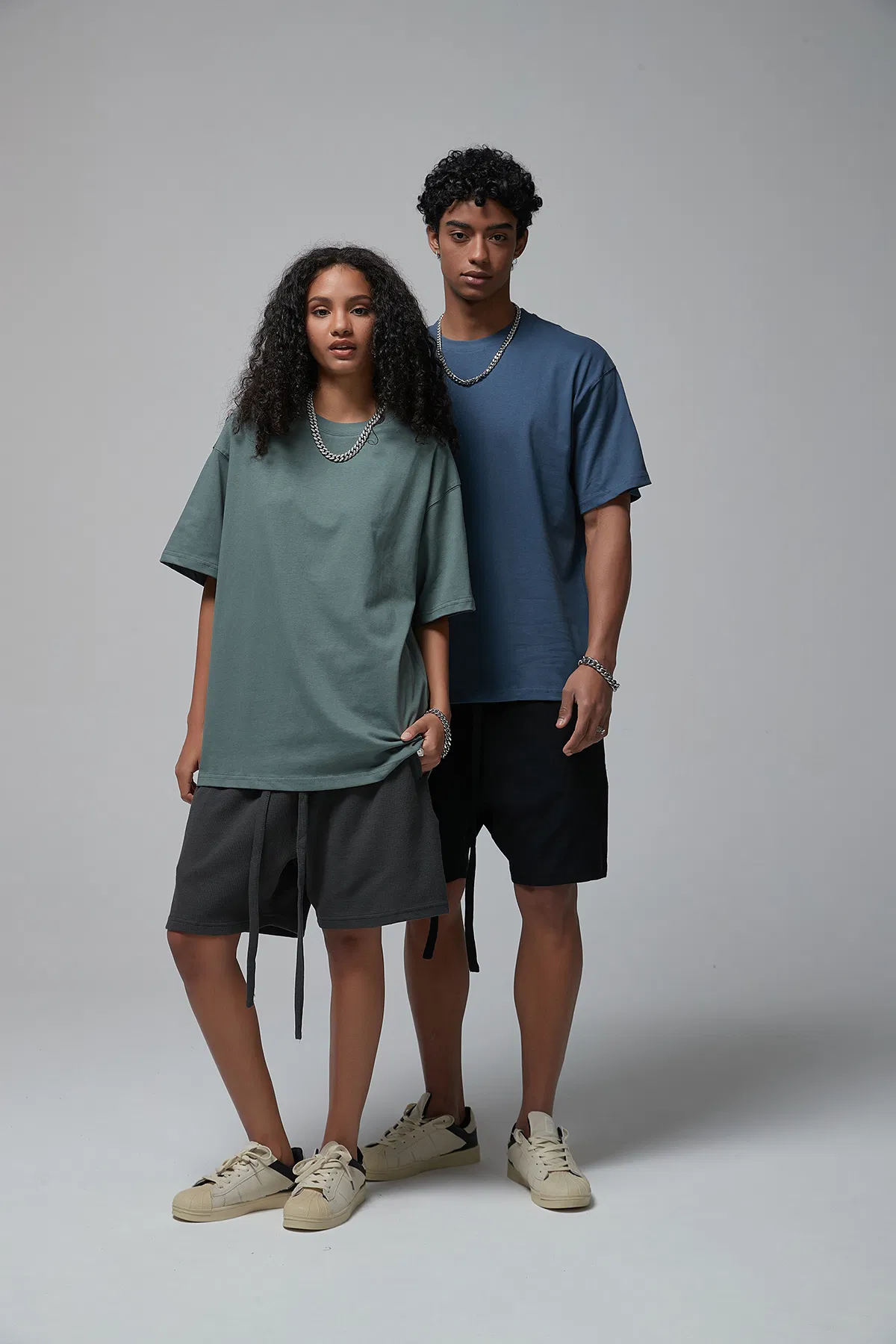 High-Quality Cotton Blank T-Shirt Bulk Wholesale for Custom Embroidery and Printing Business