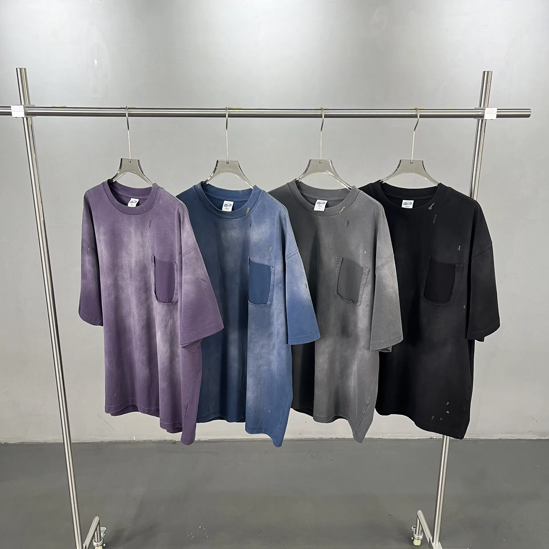 Loose Fit Cloud Washed Cotton Pocket T-Shirt Customizable for Corporate Team Uniform Bulk Purchase