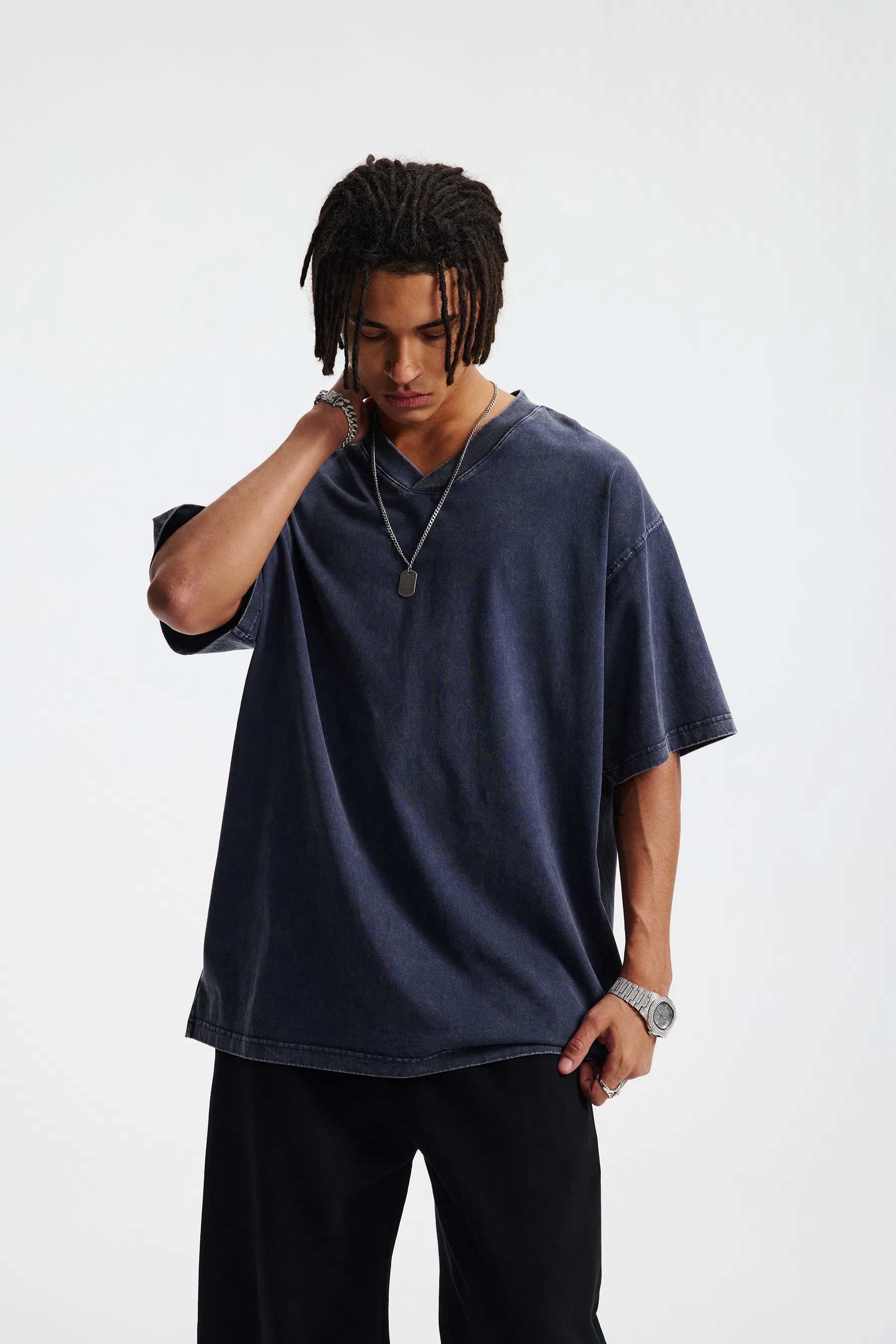 Drop Shoulder Unisex Loose V Cotton Tee Custom Art Embroidery DTG Large Quantity Wholesale Supply