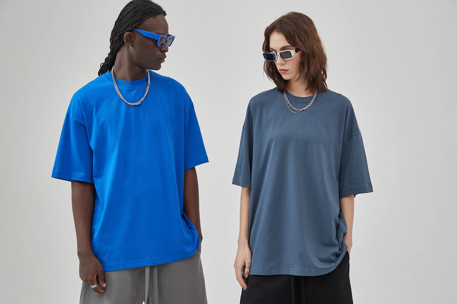 Vintage Washed Cotton T-Shirt Allows Small Batch Custom Logo Embroidery and DTG Service