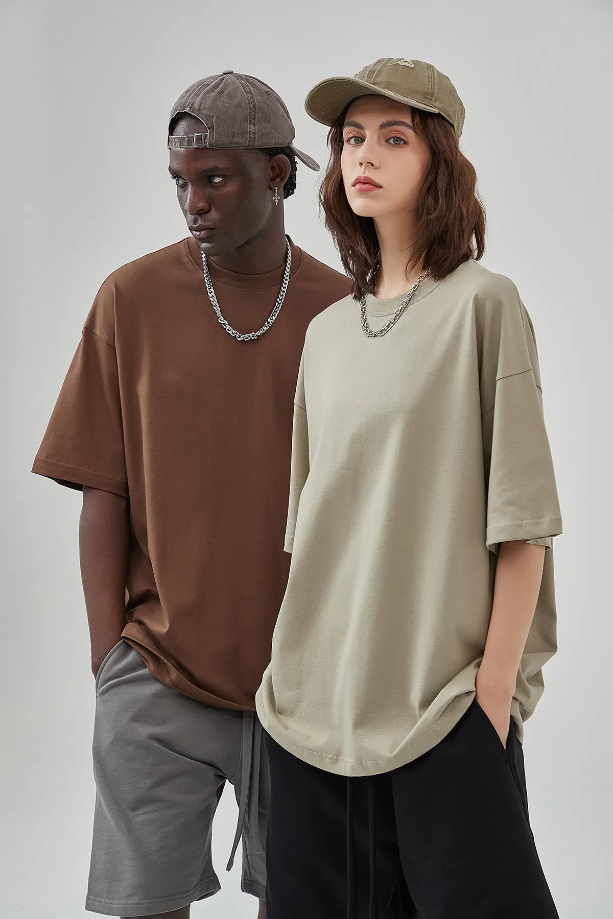Unisex Street Art Printed Cotton T-Shirt Accept Brand Customization for Global Apparel Wholesalers