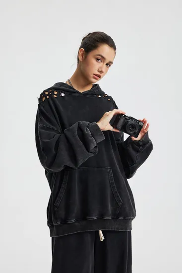 Distressed Snow Wash Kangaroo Pocket Hoodie Slash Cut Pure Cotton Custom Print Bulk